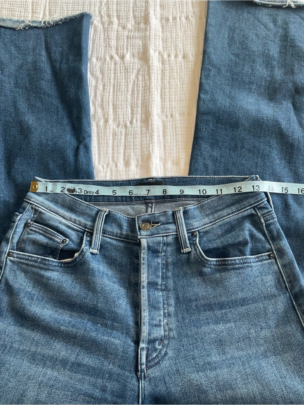 MOTHER Tomcat Roller Fray Jeans - Picture 7 of 7